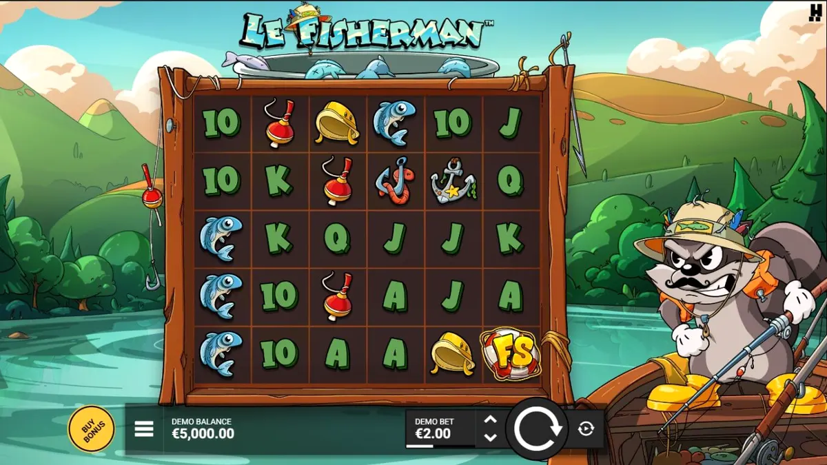 Smokey si rakun sedang memancing di slot Le Fisherman